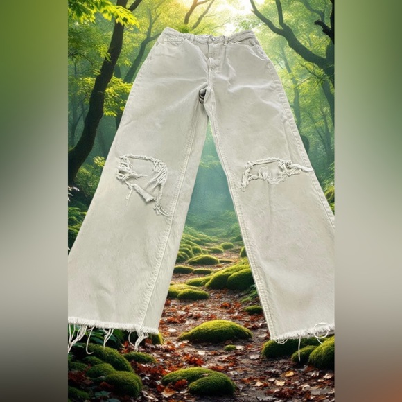 Pacsun 90’s Boyfriend Jeans. Size :29
Off White Bone Color - Picture 1 of 10
